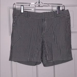 Banana republic 5” shorts blue and white stripe